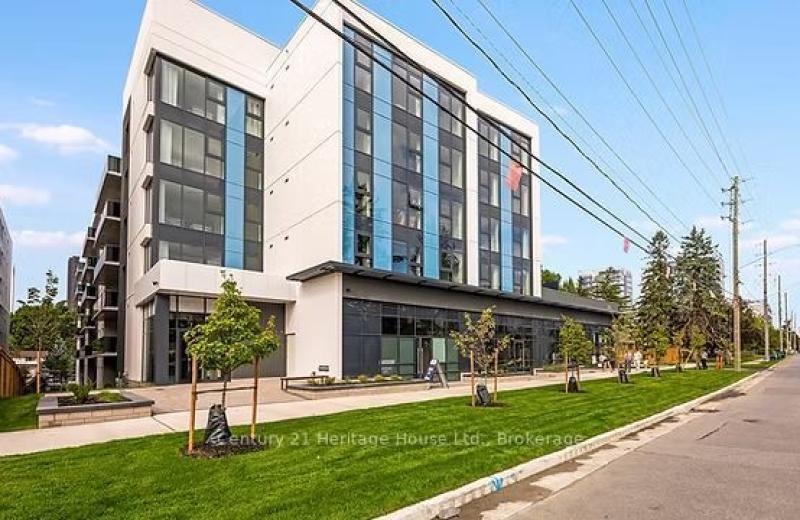 333 Albert Street C4, Waterloo, ON N2L 0L1