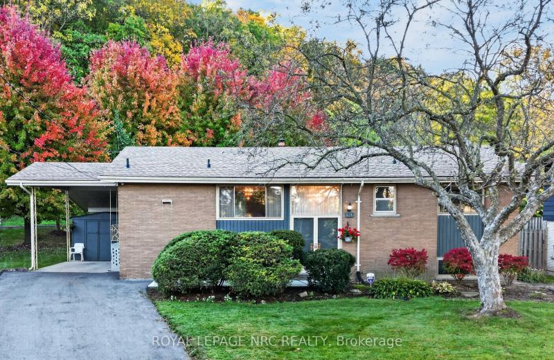 126 Woodside Drive, St. Catharines, ON L2T 1X2