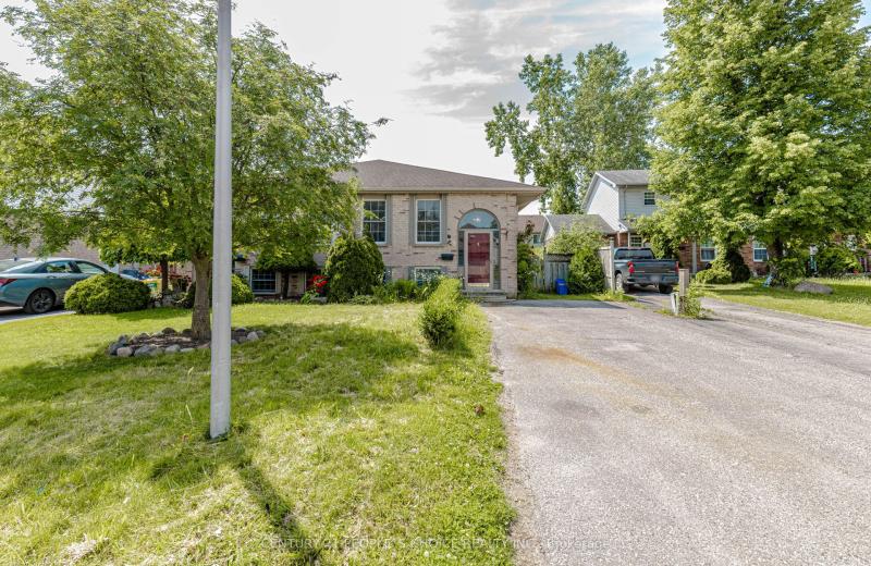 29 Julia Court Main Floor, London East, ON N5V 4X1