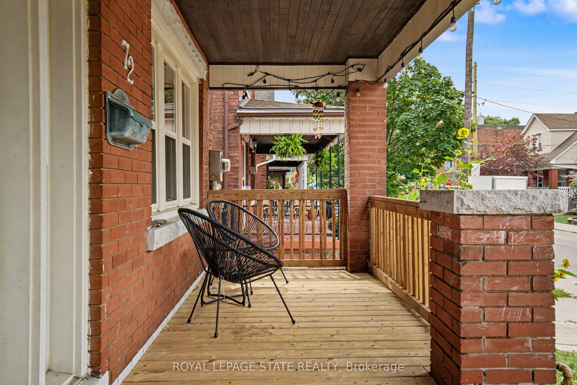 72 Garside Avenue N, Hamilton, ON L8H 4W3