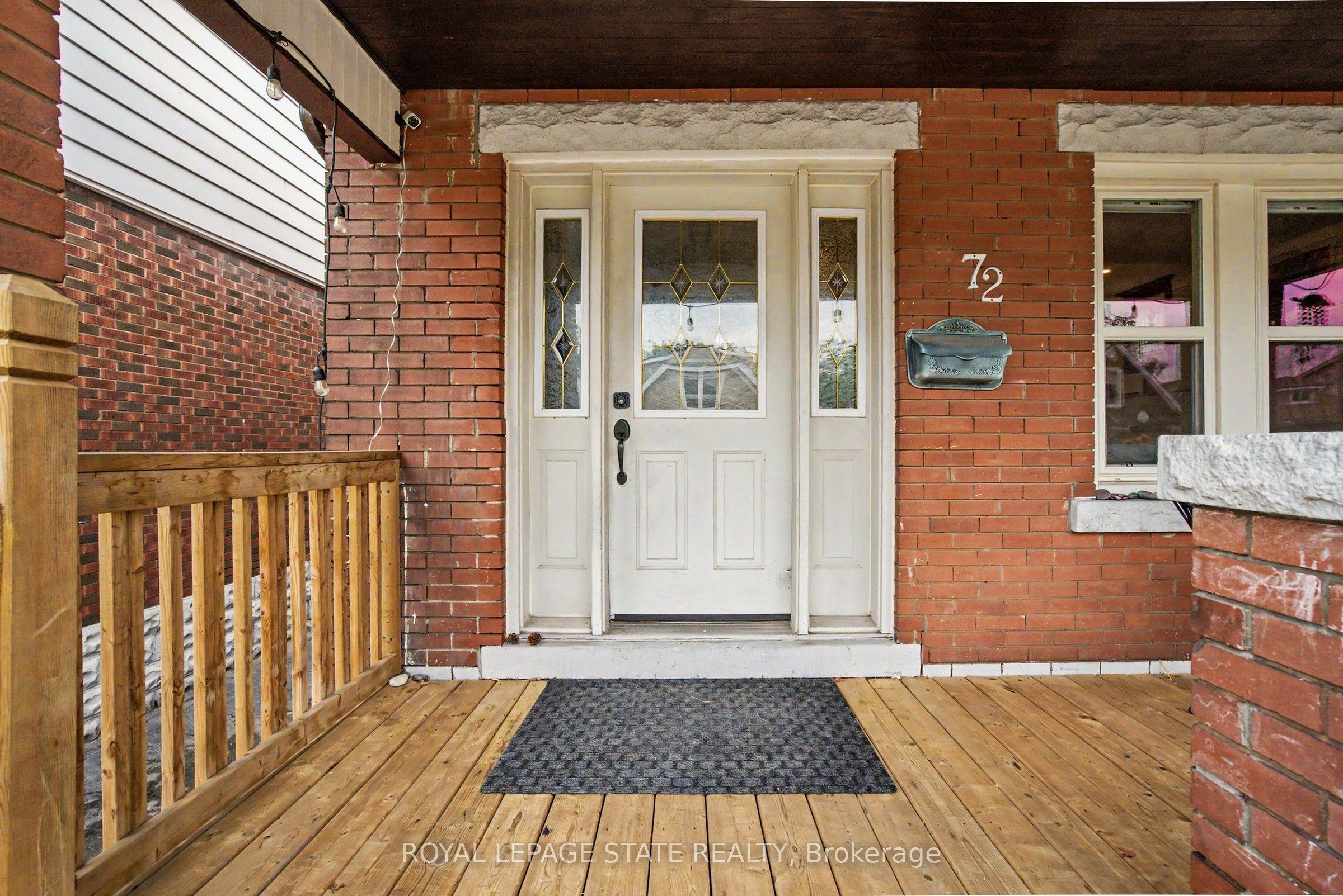72 Garside Avenue N, Hamilton, ON L8H 4W3
