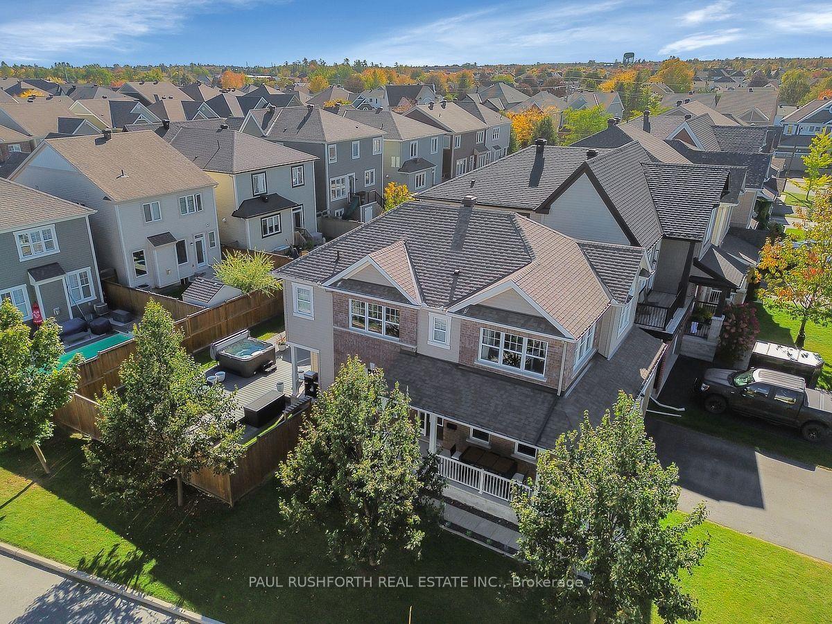 27 Escallonia Court, Stittsville - Munster - Richmond, ON K2S 1B9