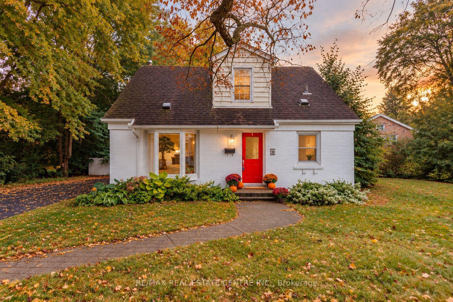 4 Lincoln Crescent, Guelph, ON N1E 1Y8