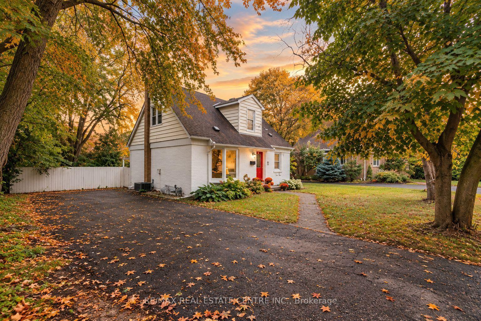4 Lincoln Crescent, Guelph, ON N1E 1Y8