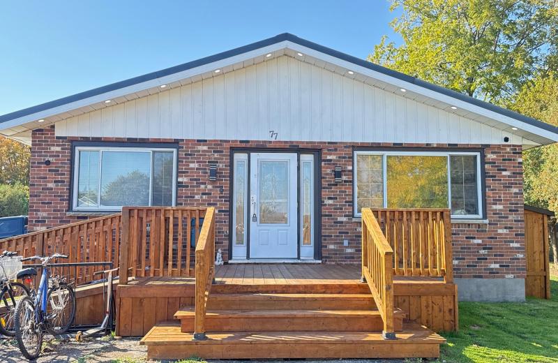 77 Erie Street S, Chatham-Kent, ON N0P 2C0