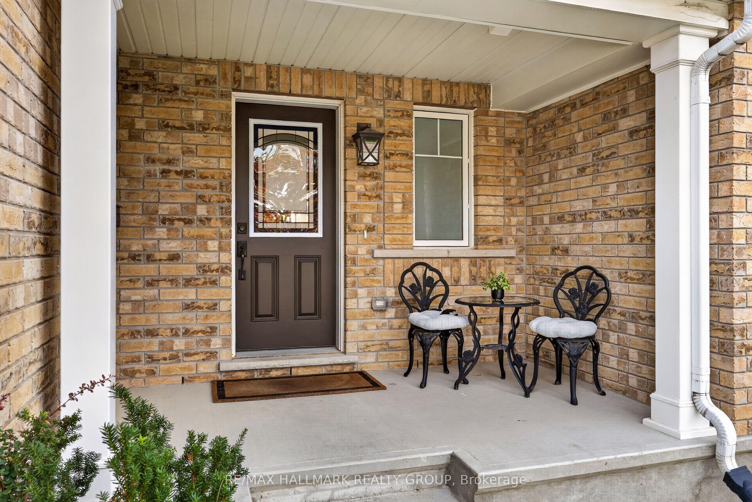 792 Mayfly Crescent, Barrhaven, ON K2J 6C7
