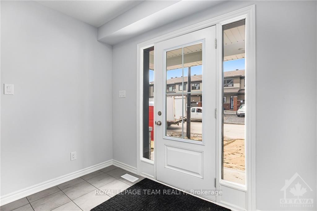 526 RYE GRASS Way, Barrhaven, ON K2J 7A1