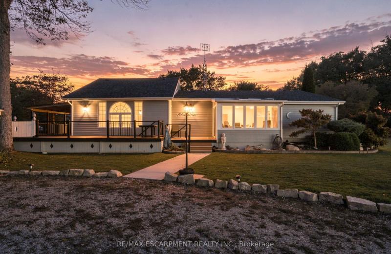 1022 Lakeshore Road, Haldimand, ON N0A 1P0