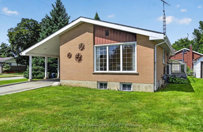 402 Linda Street, Prescott, ON K0E 1T0