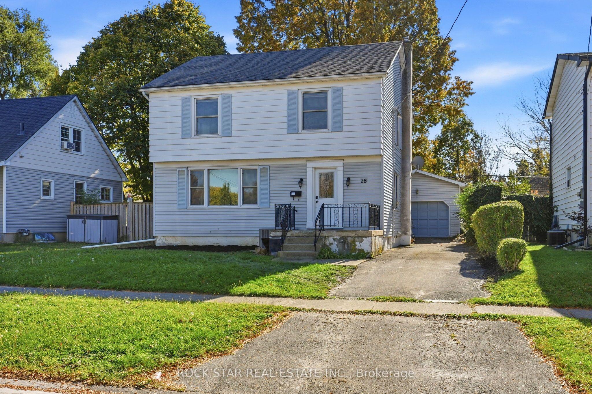 28 GROVE Street, St. Catharines, ON L2P 1C7