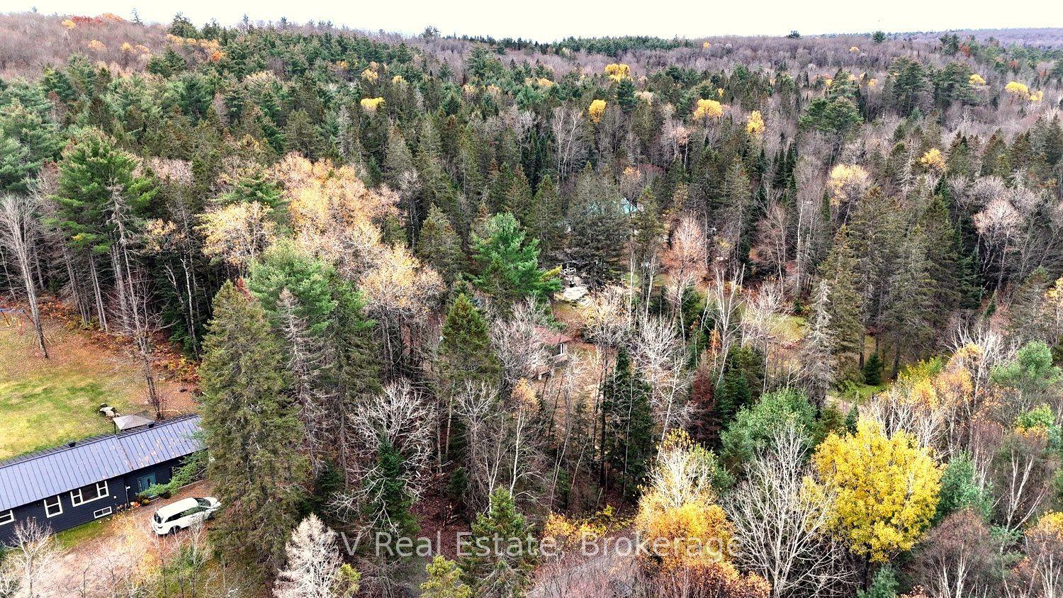 536 Balsam Chutes Road, Huntsville, ON P0B 1L0