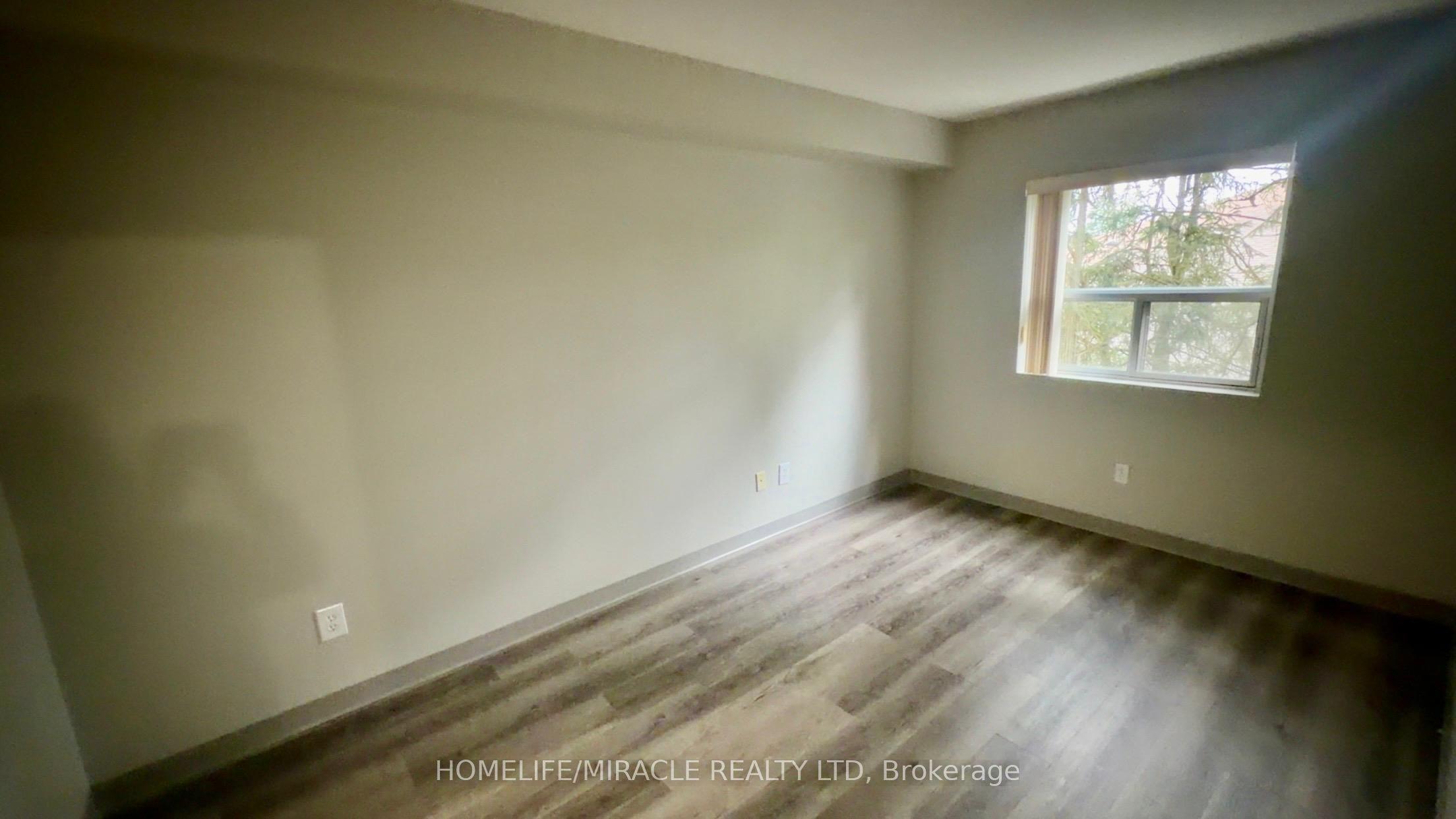 736 Old Albert Street 613, Waterloo, ON N2L 6R4