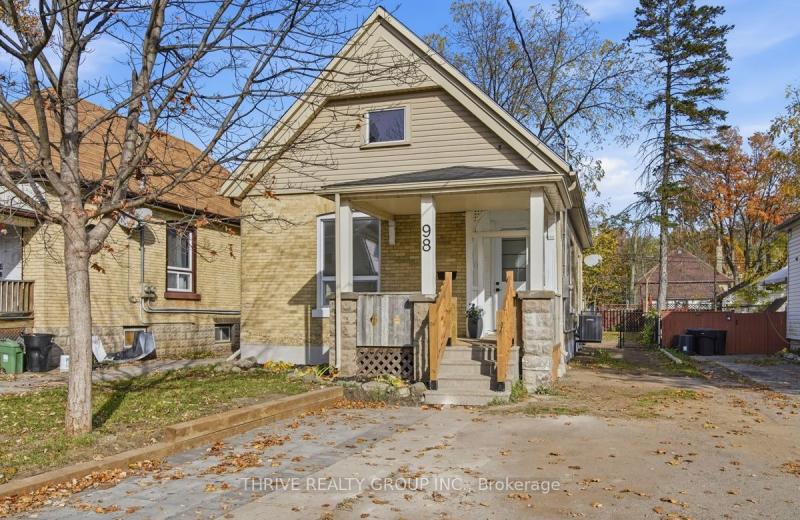 98 Mamelon Street E, London East, ON N5Z 1Y1