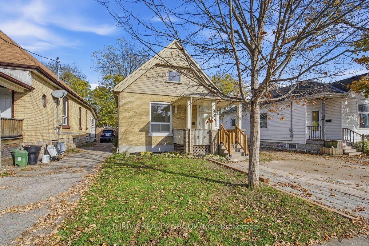 98 Mamelon Street E, London East, ON N5Z 1Y1