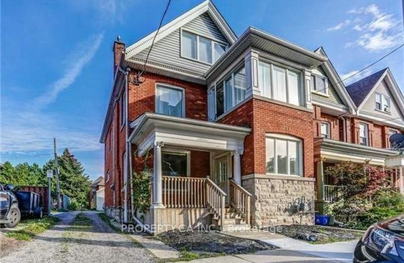 147 Wellington Street 1, Hamilton, ON L8N 2R6