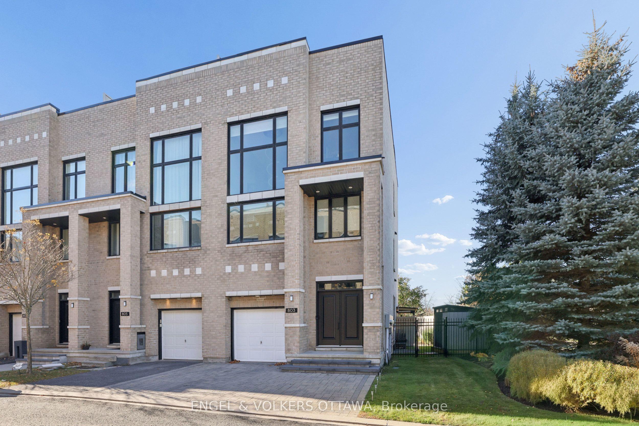 803 Petra Private, Kanata, ON K2T 0G3