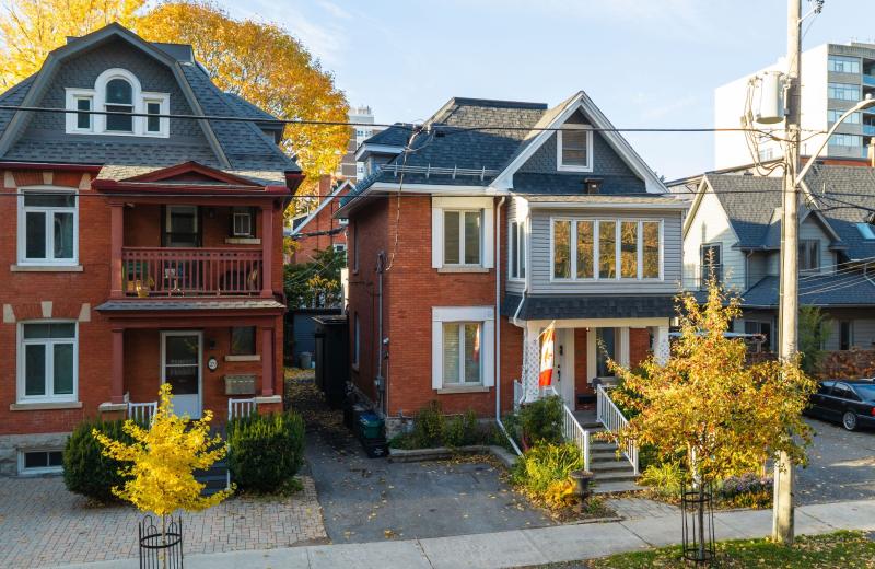 27 Argyle Avenue, Ottawa Centre, ON K2P 1B3
