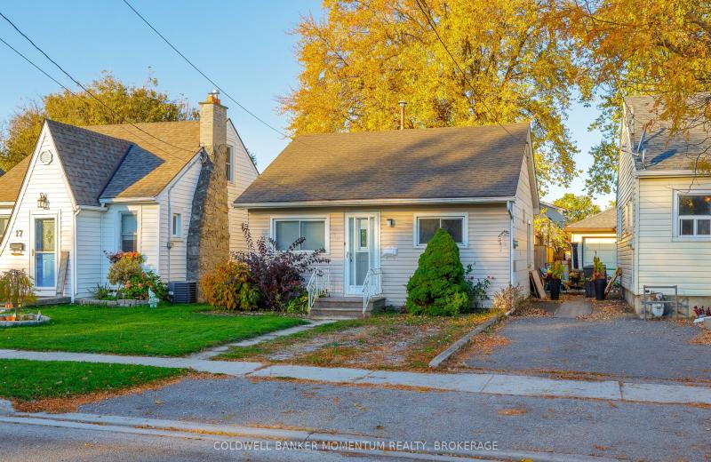 15 Wallace Avenue S, Welland, ON L3B 1R4