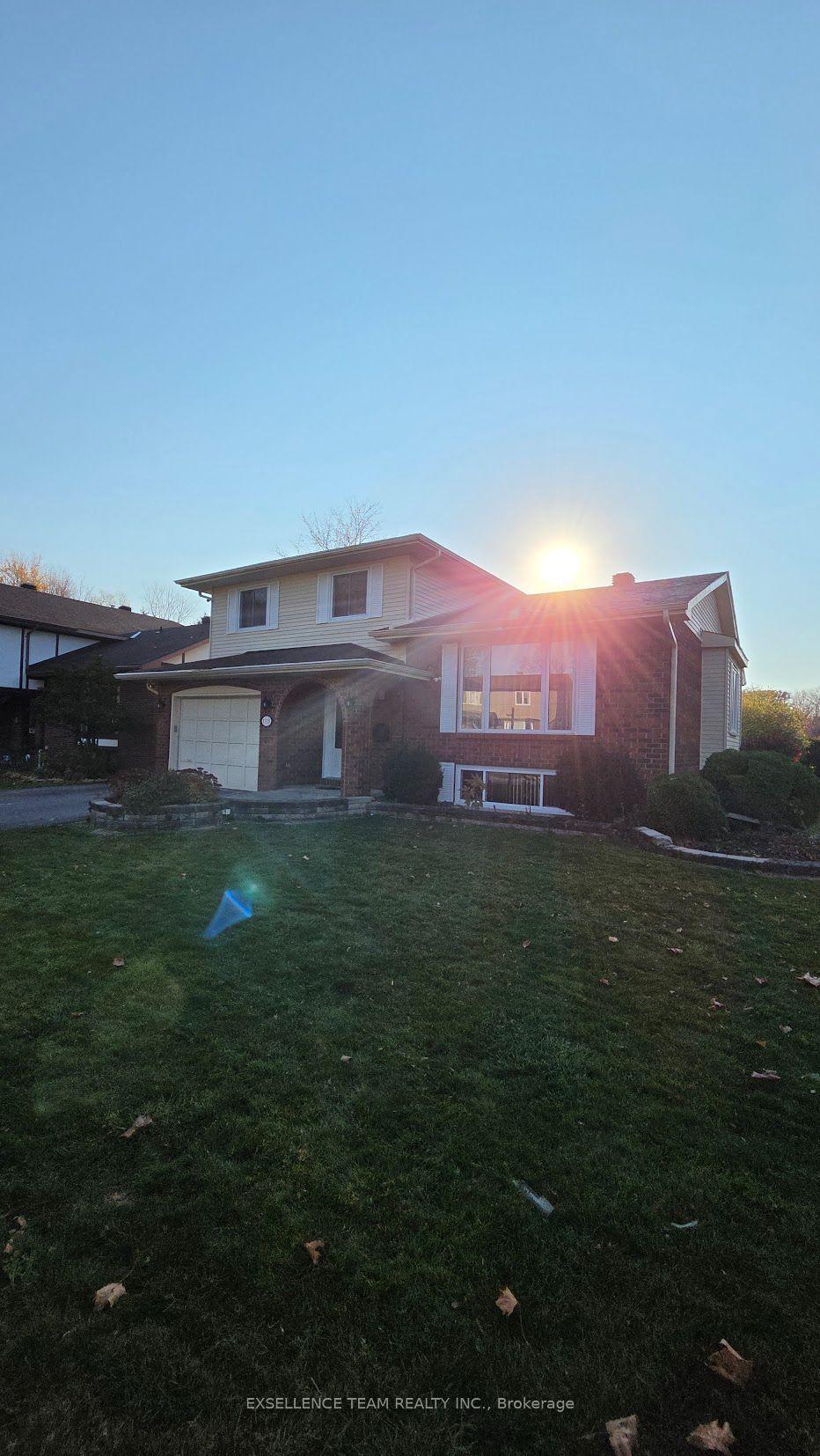 1518 Blakely Drive, Cornwall, ON K6J 5K1