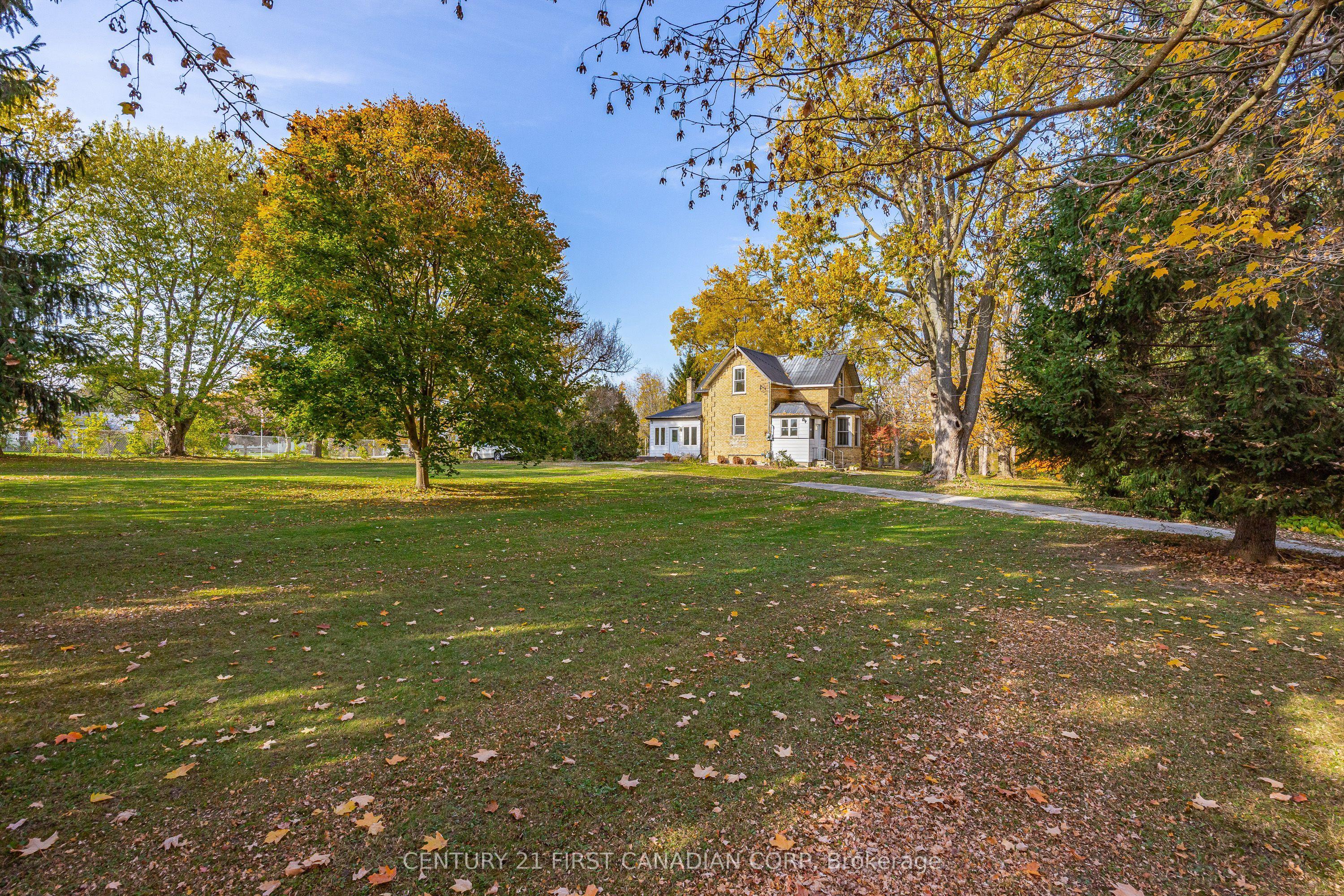 257 Union Street, North Middlesex, ON N0M 2K0