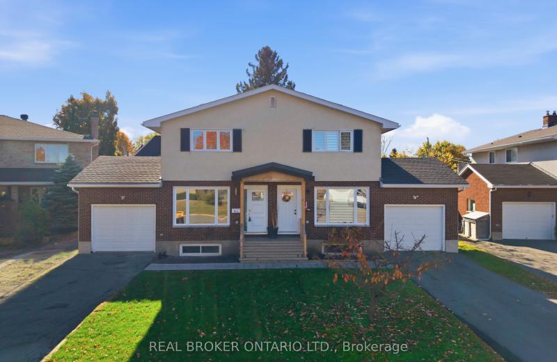 46 Ashburn Drive A and B, Cityview - Parkwoods Hills - Rideau Shore, ON K2E 6N3