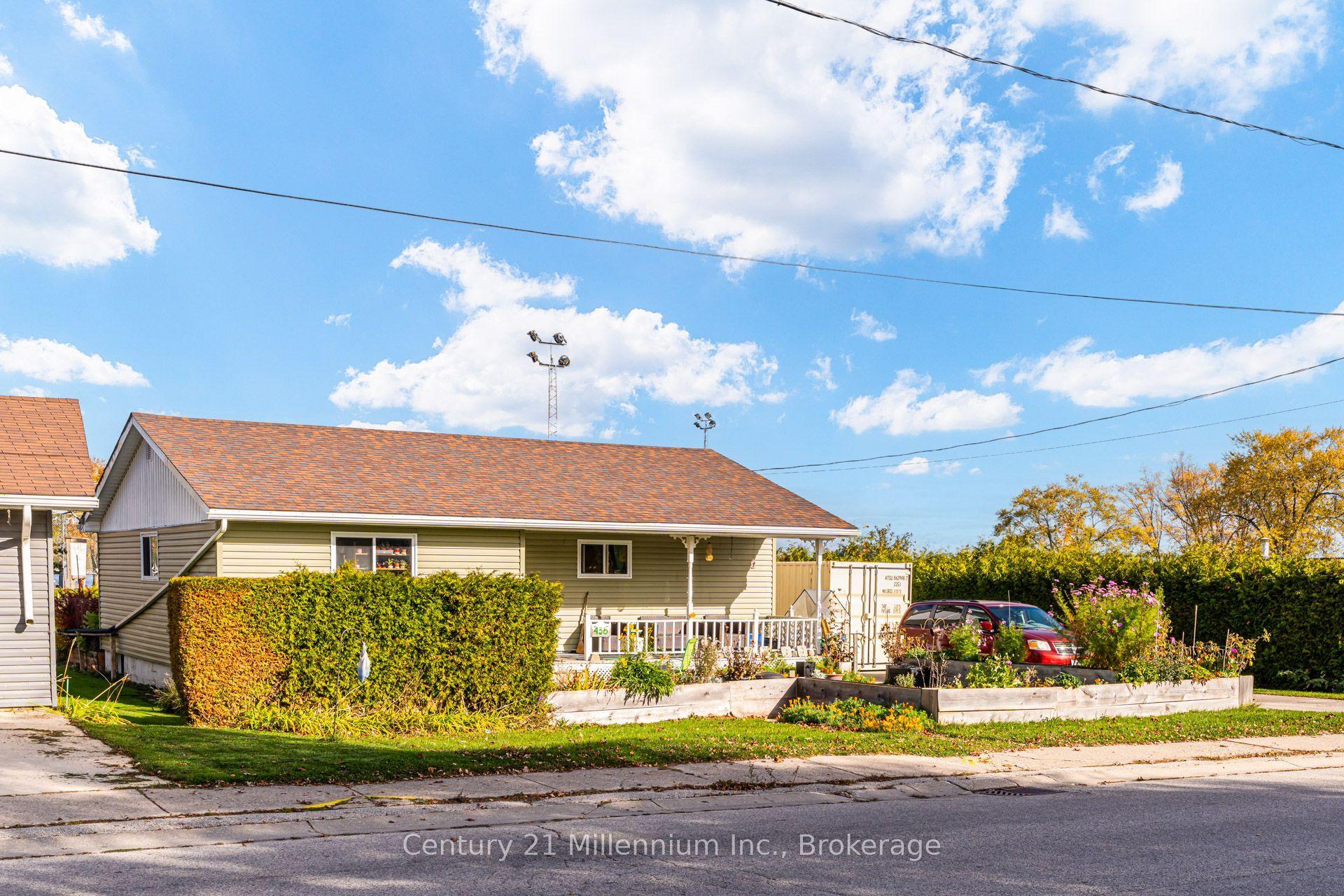 436 George Street, South Bruce Peninsula, ON N0H 2T0