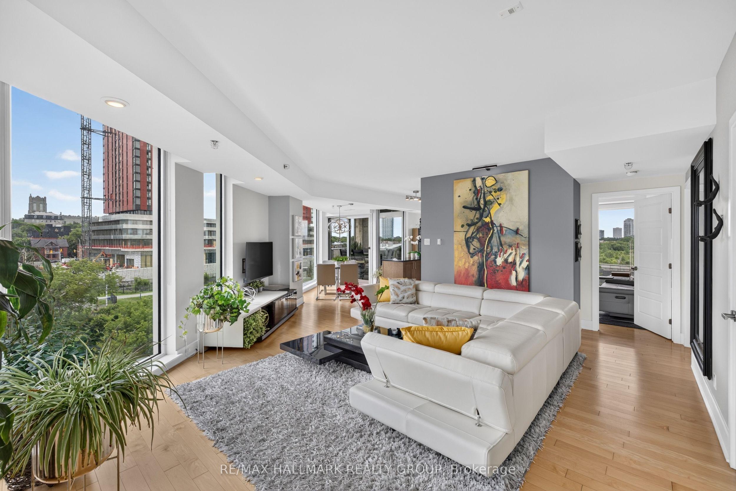 300 C Lett Street 617, West Centre Town, ON K1R 0A8