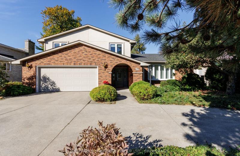 86 LAKESHORE Boulevard, Kingston, ON K7M 6R5