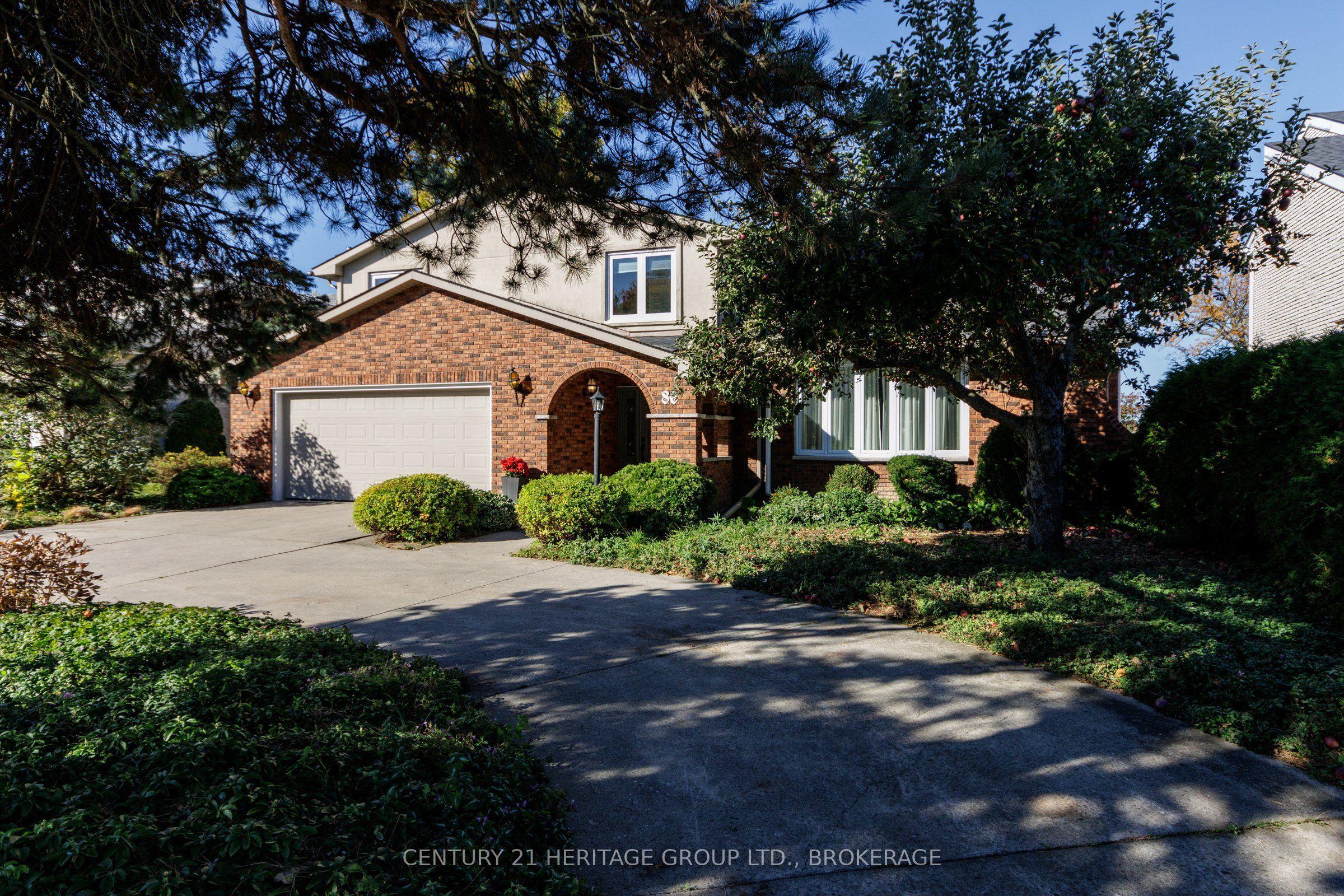 86 LAKESHORE Boulevard, Kingston, ON K7M 6R5