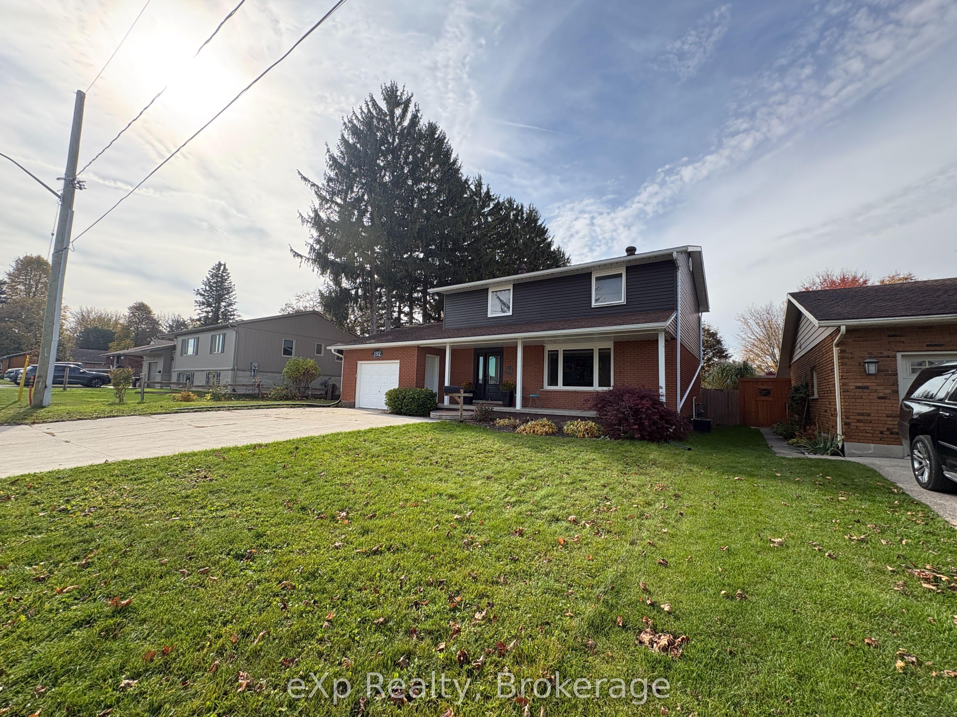 192 12th Avenue, Hanover, ON N4N 2S9
