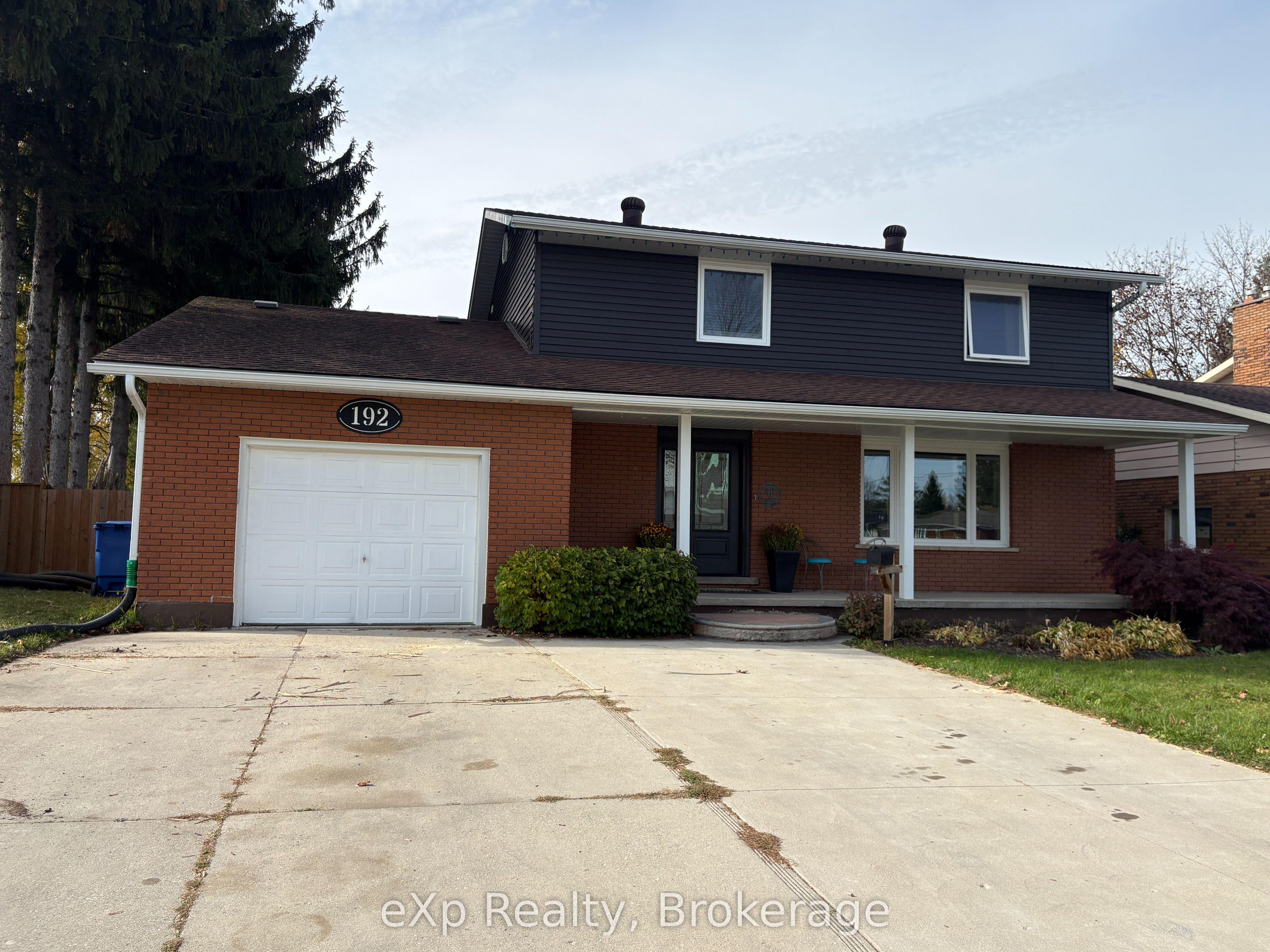 192 12th Avenue, Hanover, ON N4N 2S9
