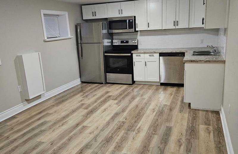 539 Woodlawn Road 2, Welland, ON L3C 3K2