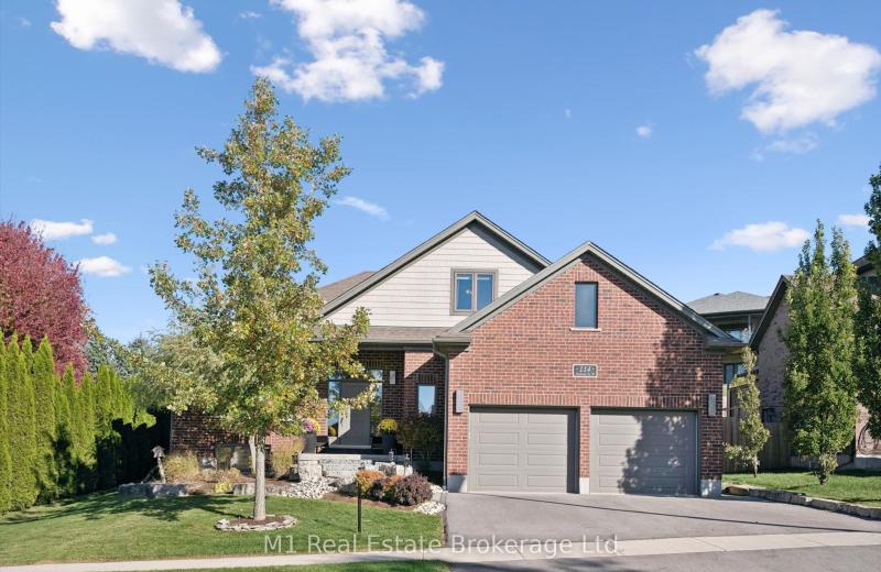 114 Andrews Drive W, Mapleton, ON N0G 1P0