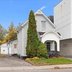 310 Hinchey Avenue, West Centre Town, ON K1Y 1M2