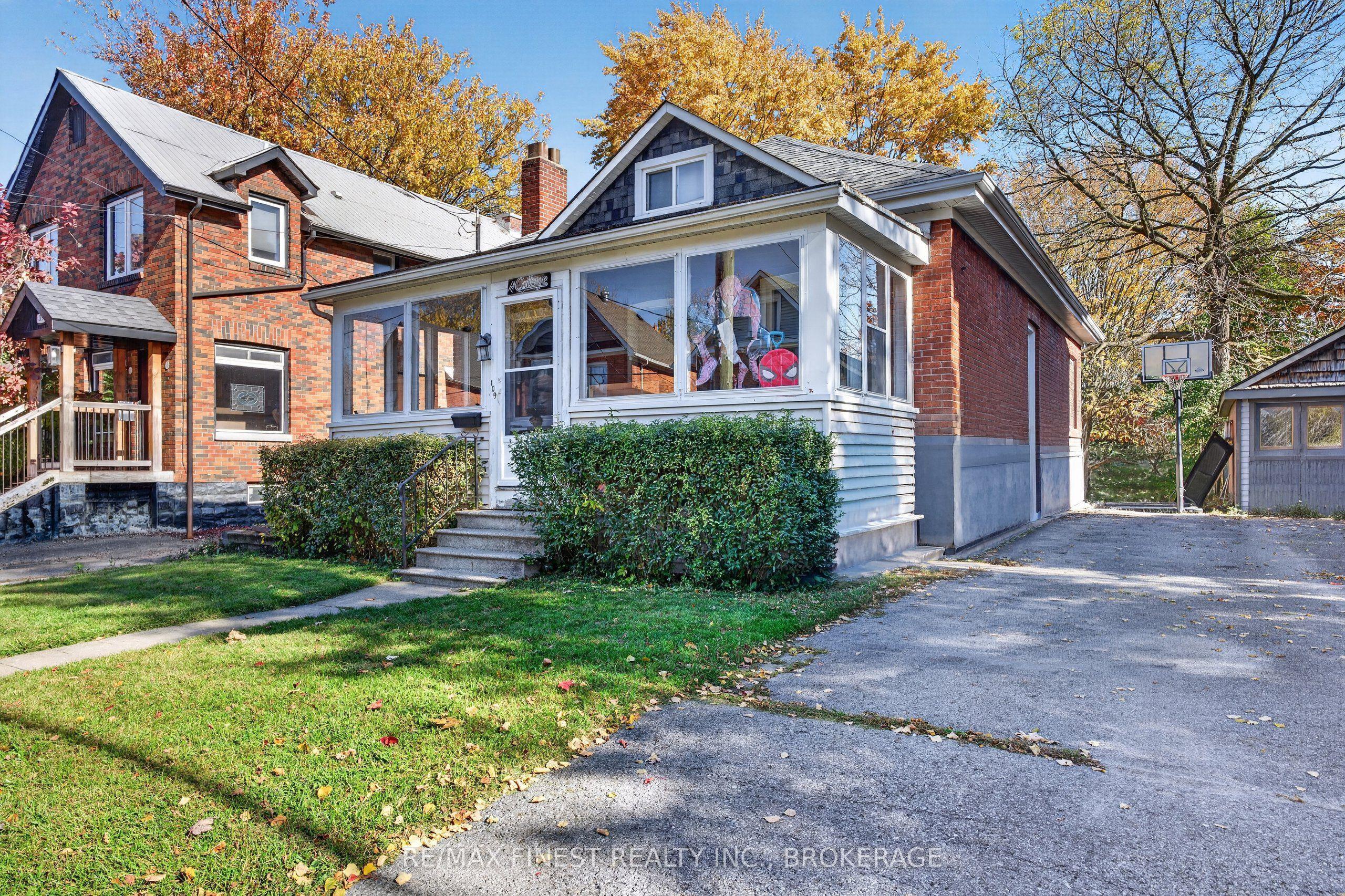 109 Nelson Street, Kingston, ON K7L 3W9