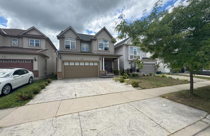 770 Brandenburg Boulevard Room 3, Waterloo, ON N2T 2X1