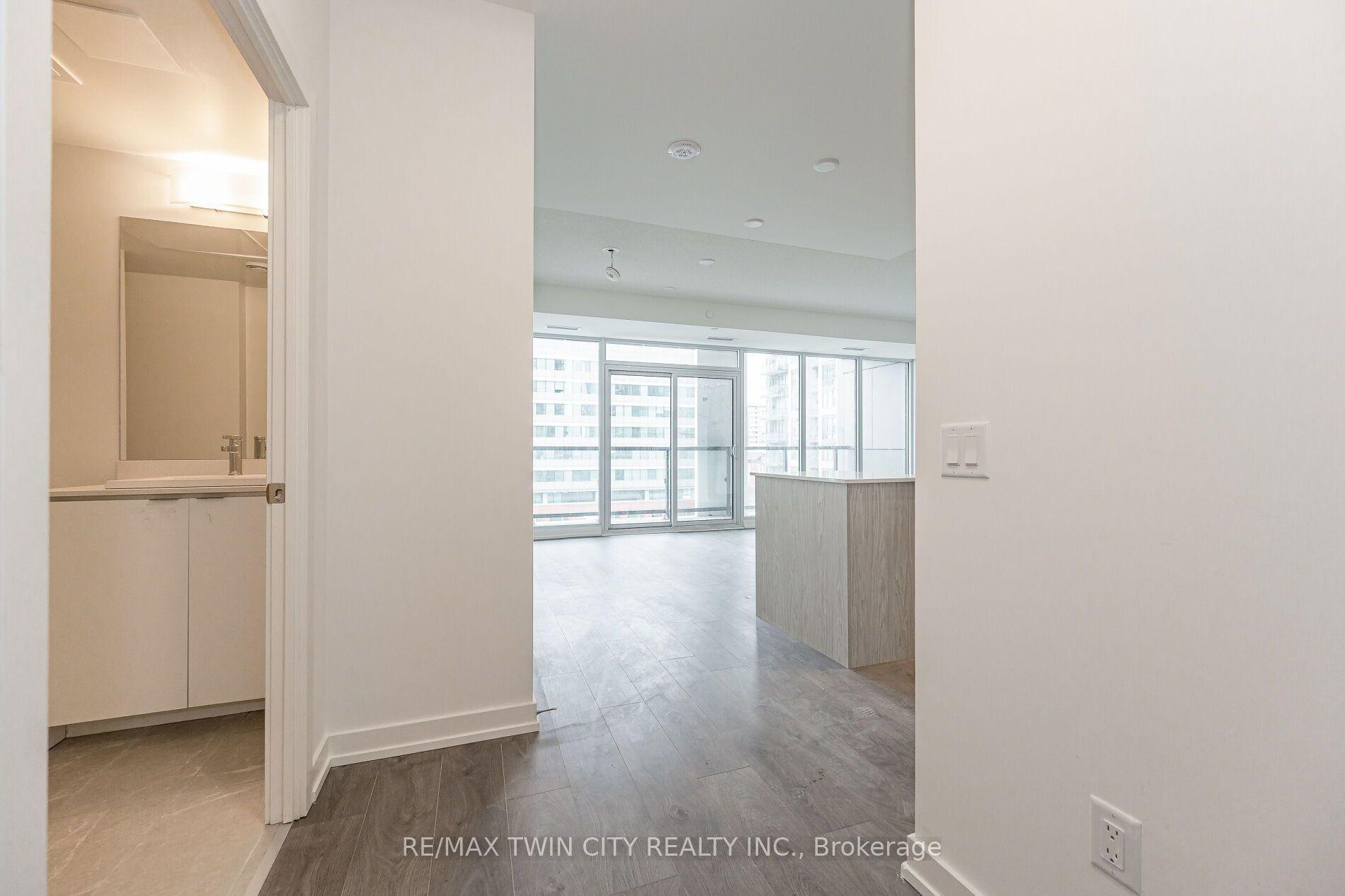 55 Duke Street W 610, Kitchener, ON N2H 0C9