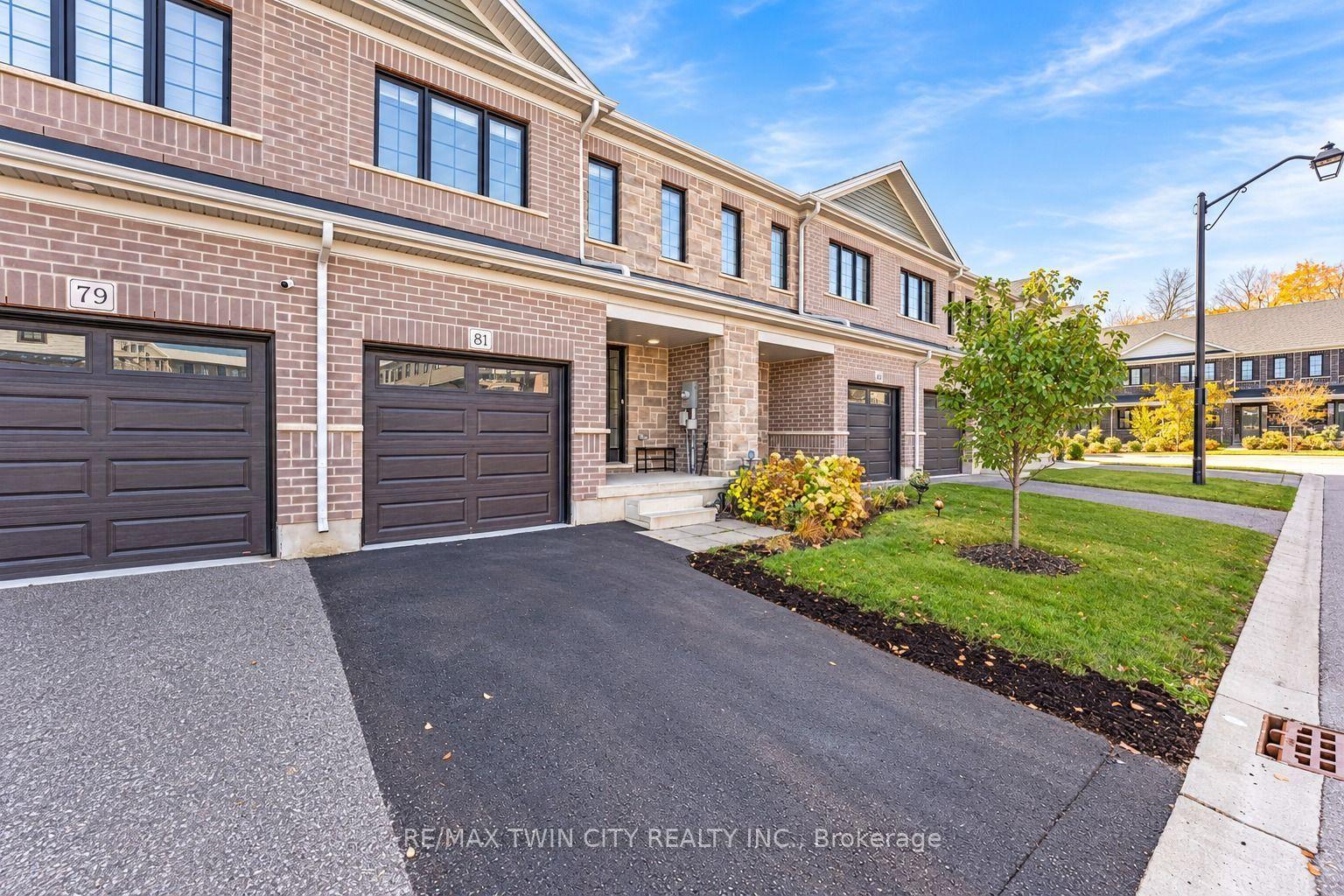 81 Woodedge Circle, Kitchener, ON N2R 0P8