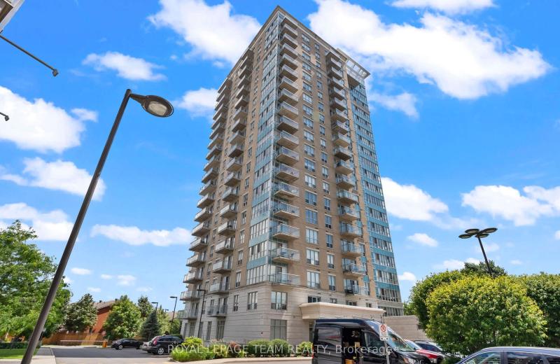 90 Landry Street 506, Vanier and Kingsview Park, ON K1L 0A9