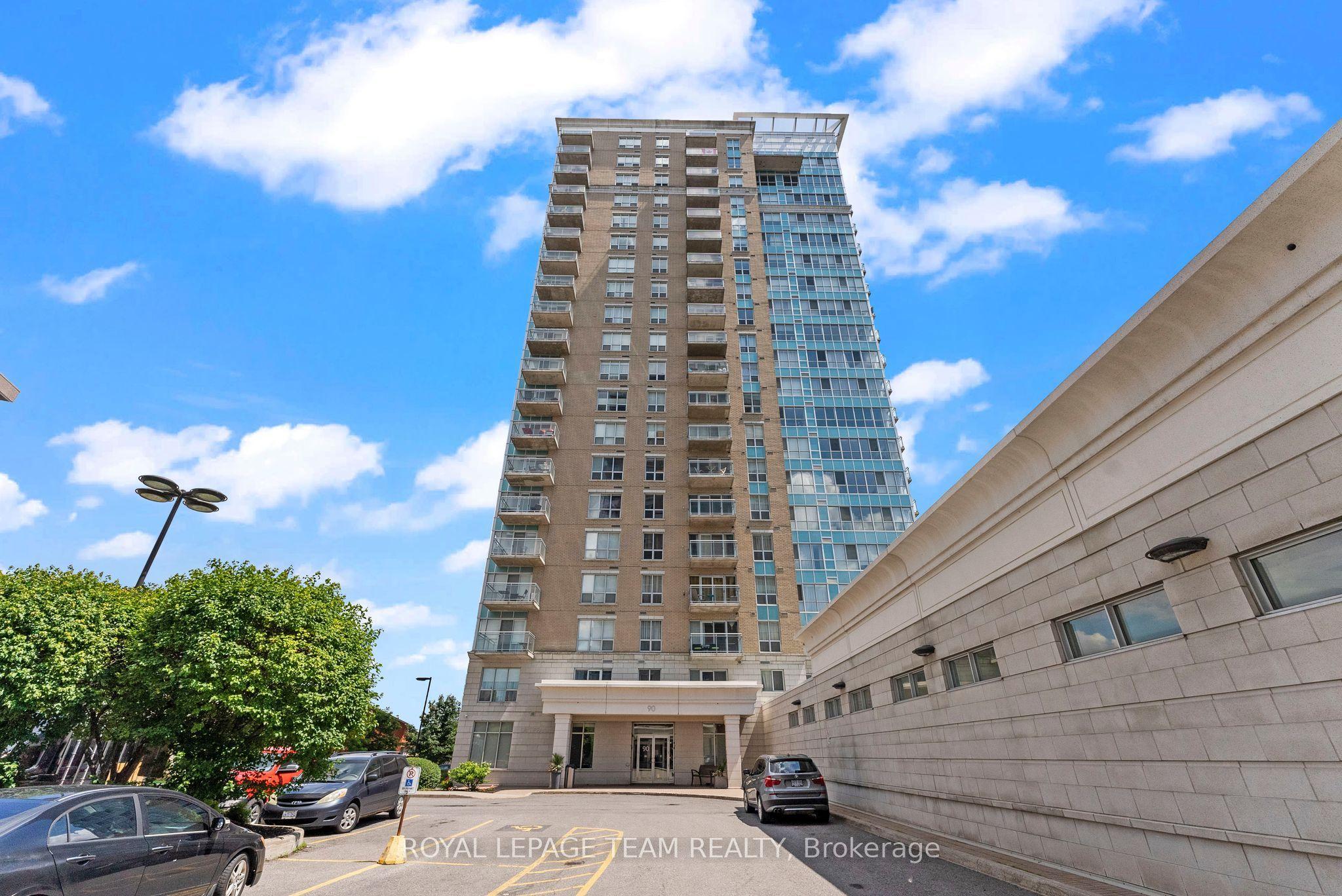 90 Landry Street 506, Vanier and Kingsview Park, ON K1L 0A9