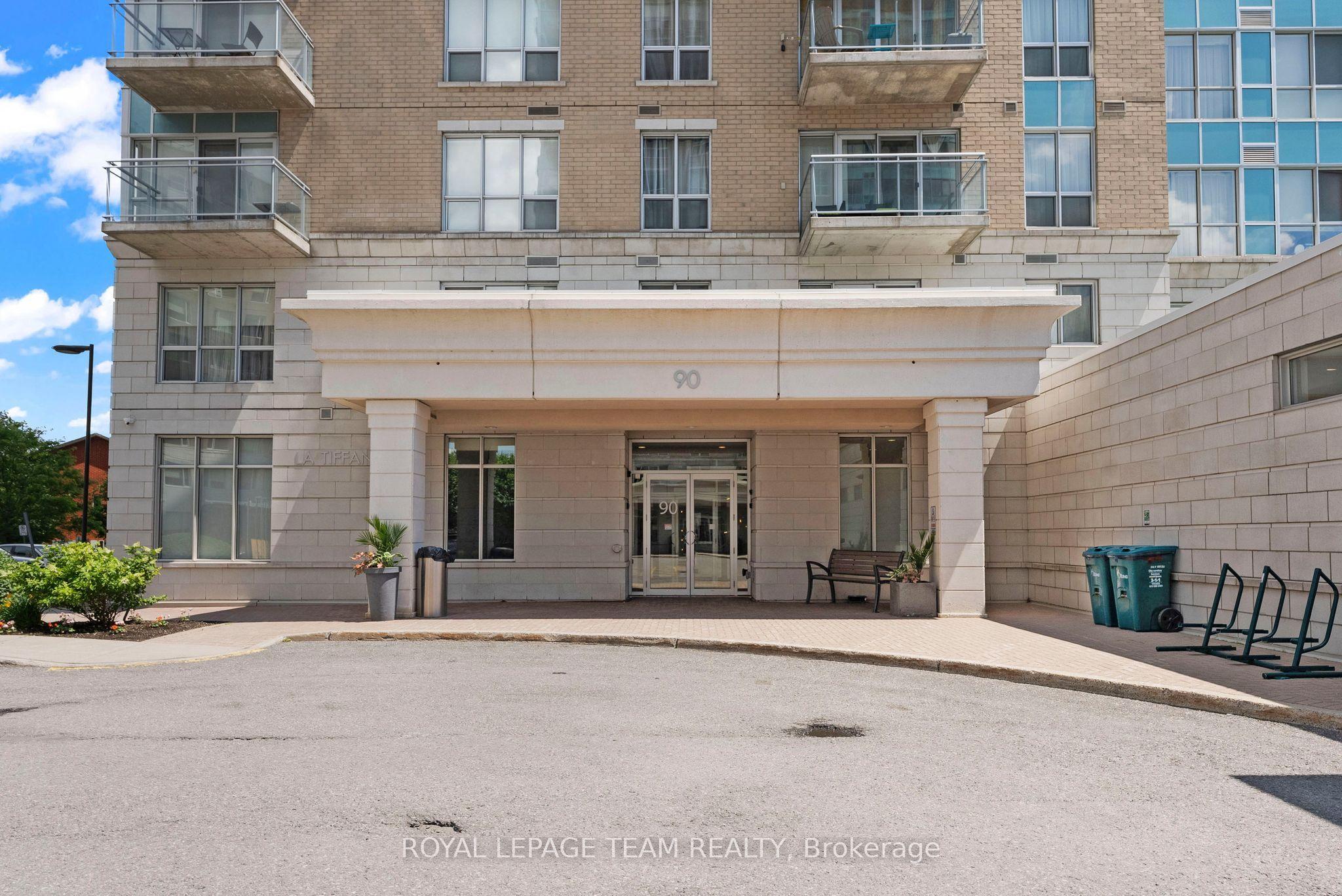 90 Landry Street 506, Vanier and Kingsview Park, ON K1L 0A9