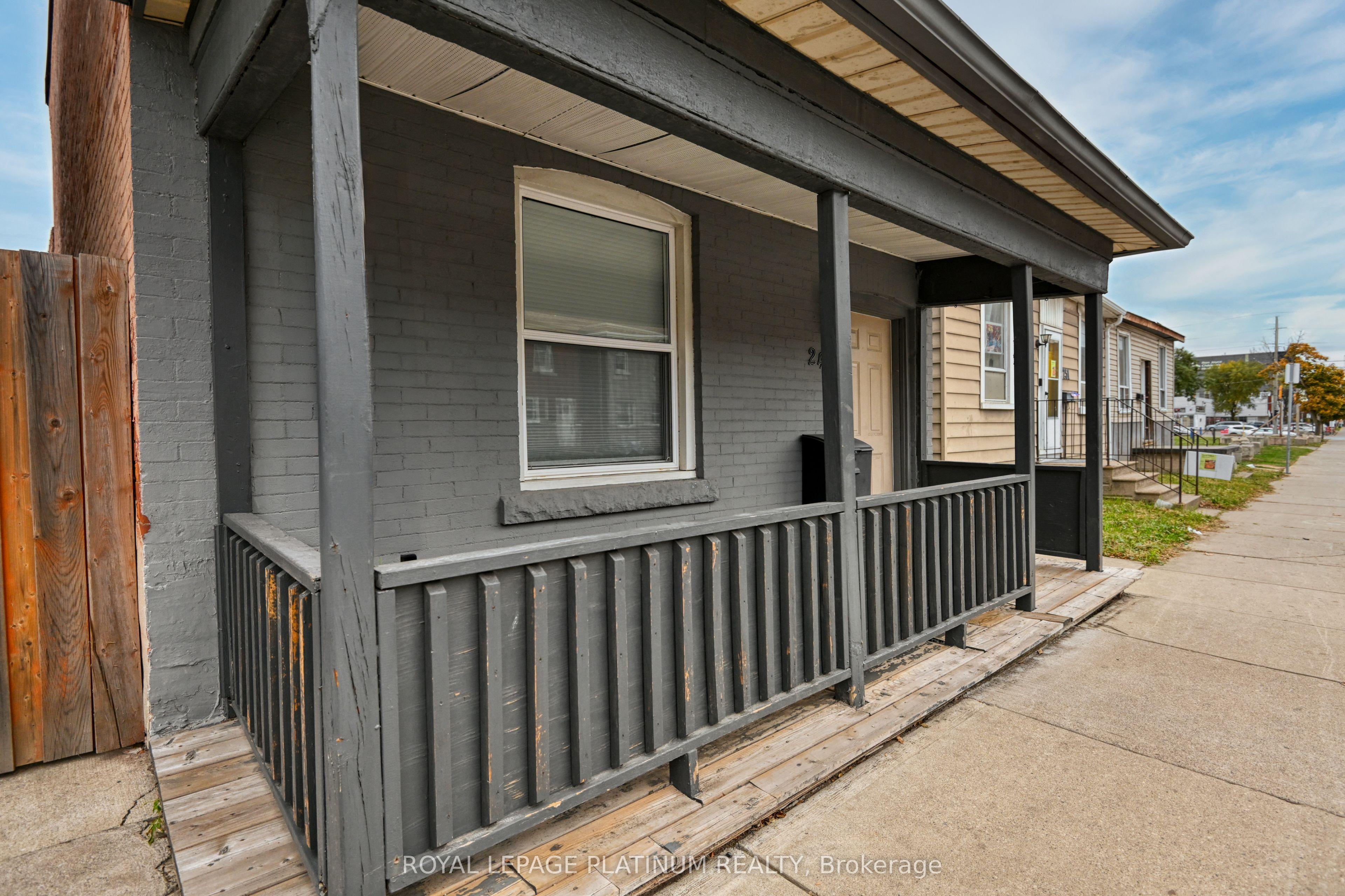 249 Wellington Street N, Hamilton, ON L8L 5A7