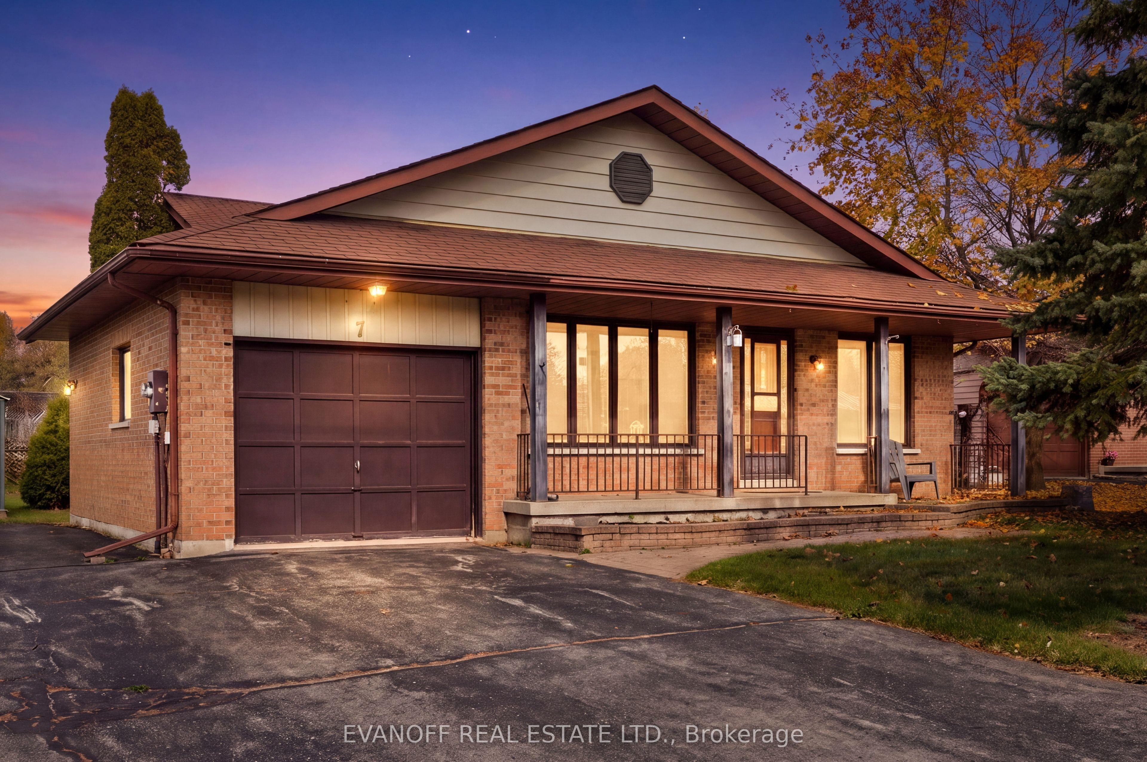 7 Janlisda Drive, Kawartha Lakes, ON K0M 1N0