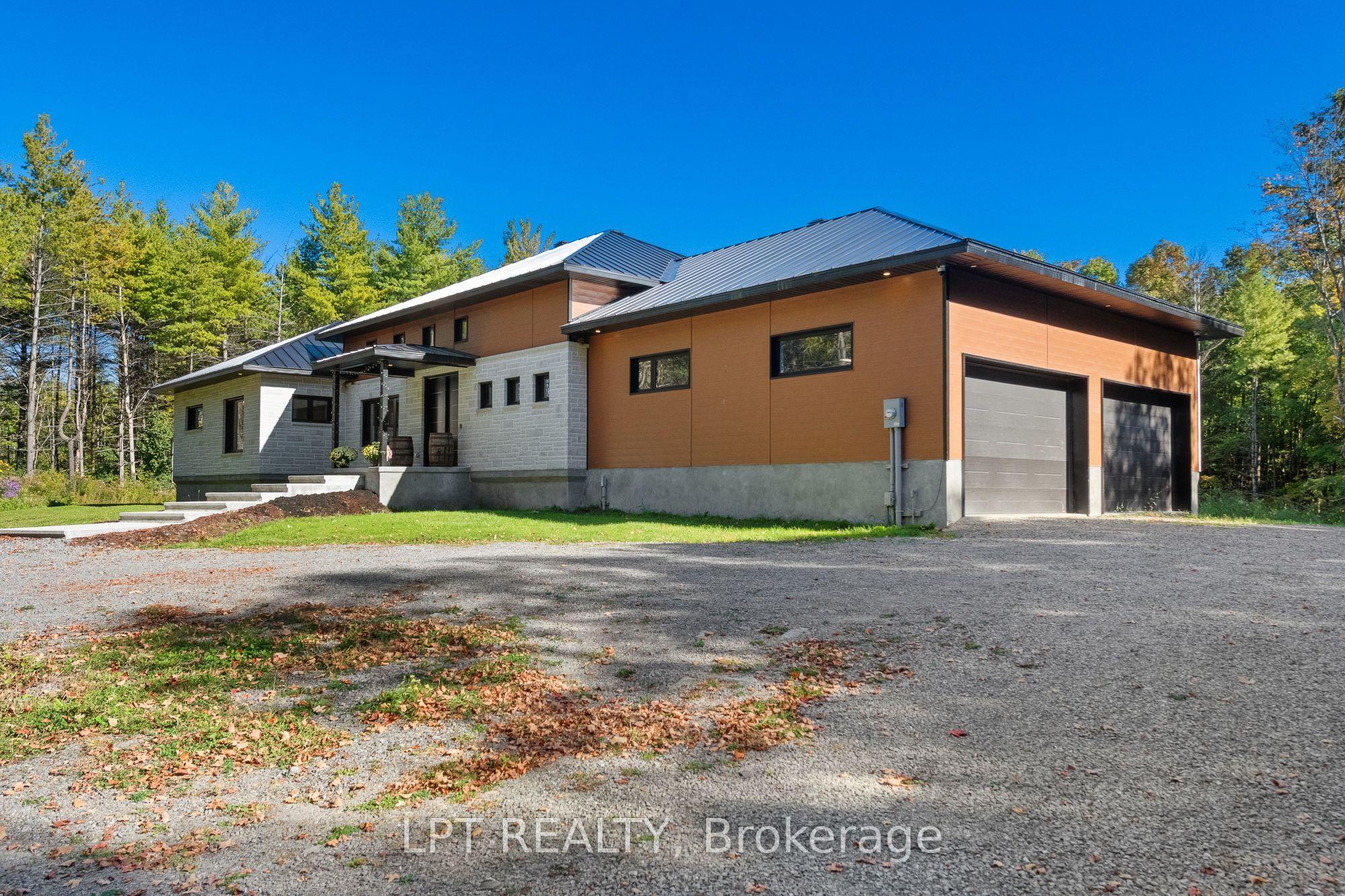 8168 Cooper Hill Road, Greely - Metcalfe - Osgoode - Vernon and Area, ON K0A 2P0