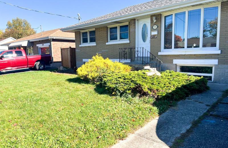 77 Dudhope Avenue, Cambridge, ON N1R 4T6