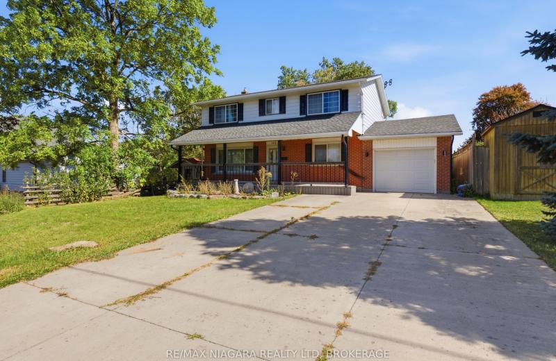 163 Champlain Drive, Fort Erie, ON L2A 1Z9
