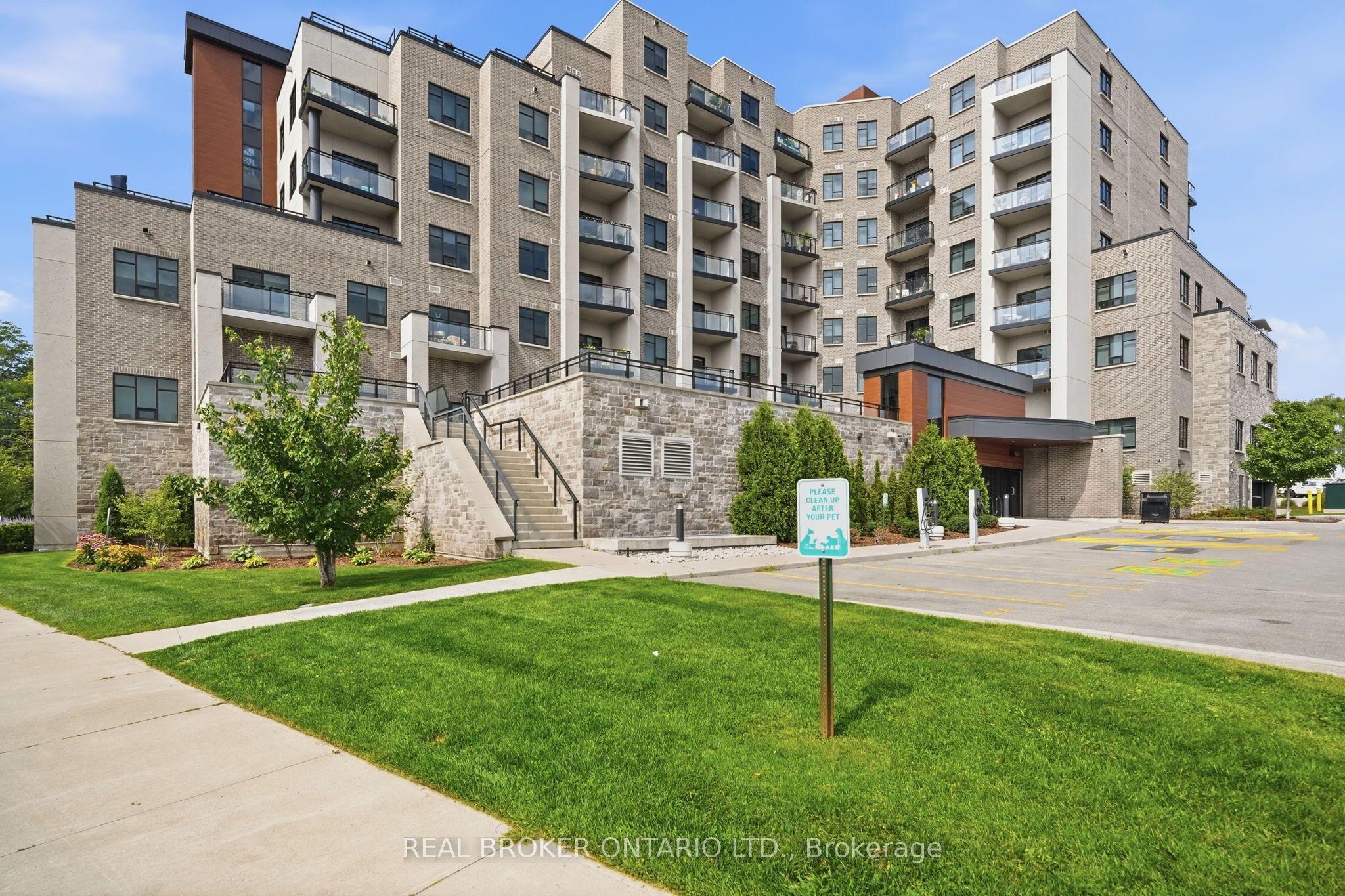 30 Hamilton Street S 101, Hamilton, ON L8B 1V8