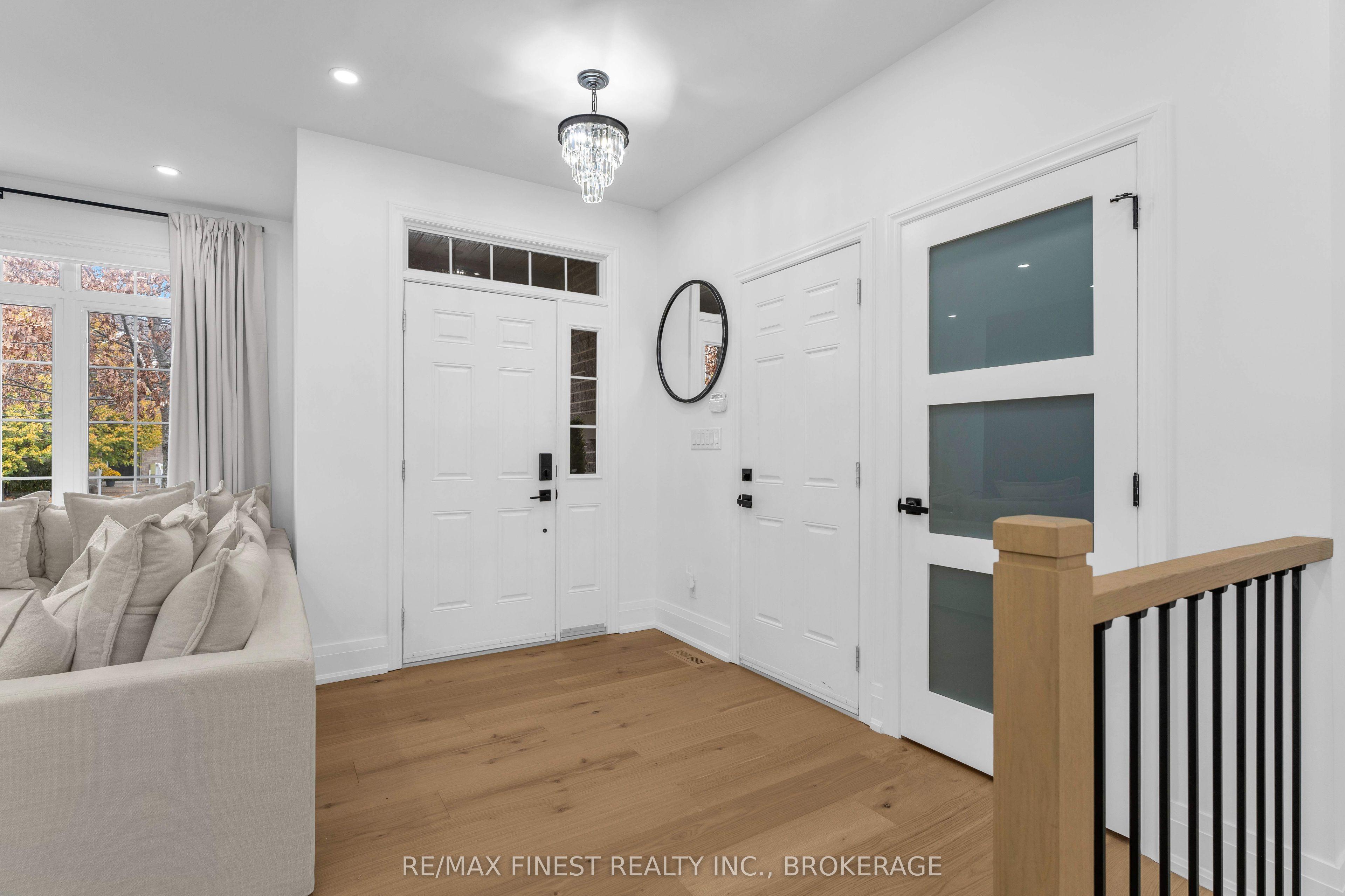 995 SWANFIELD Street, Kingston, ON K7M 0A6