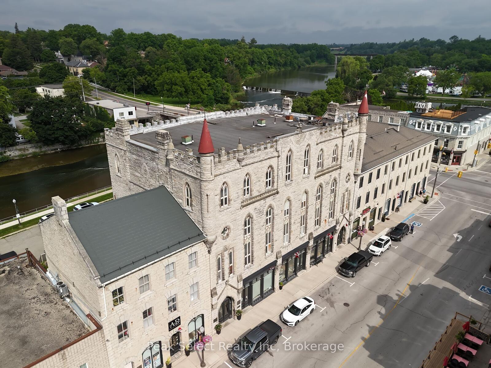 20 WATER STREET SOUTH 21, St. Marys, ON N4X 1C1