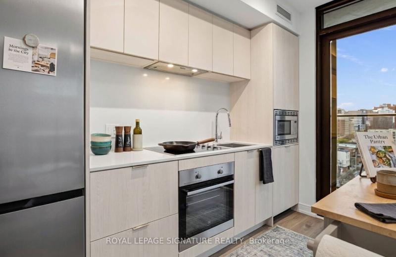 1 Jarvis Street 1310, Hamilton, ON L8R 3J2